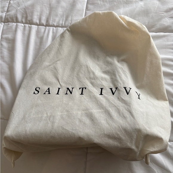 Saint Ivvy Darkness Tote - Picture 6 of 6